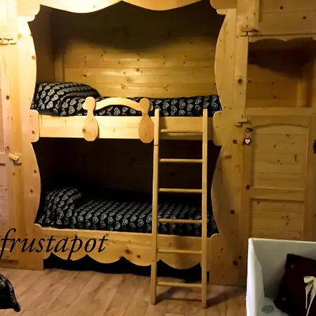 Chevres A Cheval - *