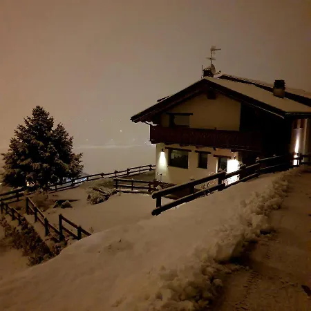 Chevres A Cheval - * أَويستا