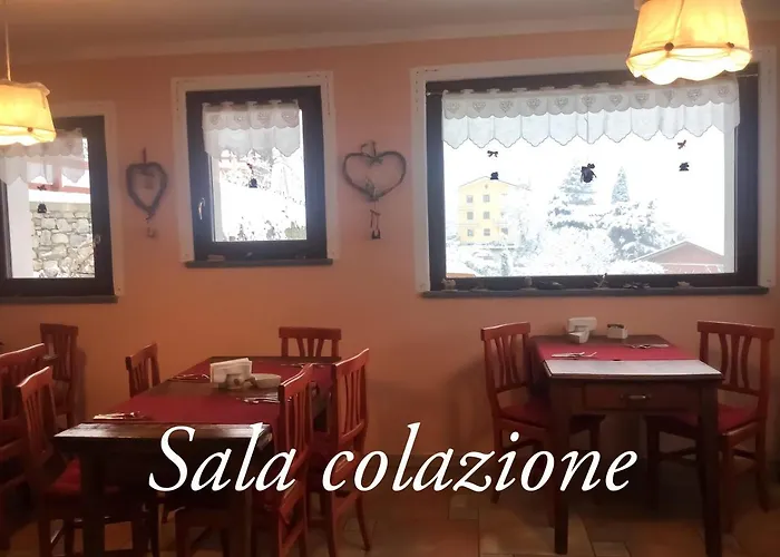 Chevres A Cheval - *